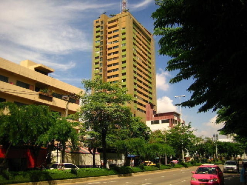 Sathorn-Bridge-Tower